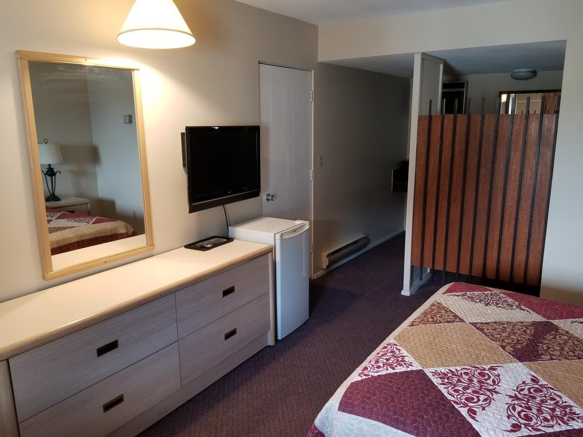 Slumber Lodge Уилямс Лейк Екстериор снимка